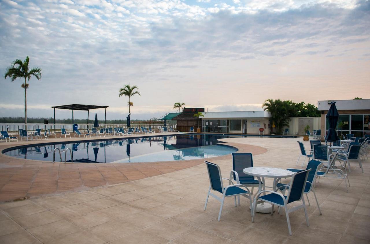 Golden Lake Residence อาร์ไฮยัล โด กาโบ ภายนอก รูปภาพ